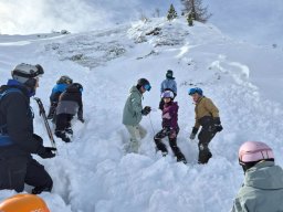 winter_life_camp_3a_10
